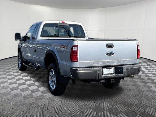 Silver Clearcoat Metallic 2008 Ford F-350 FX4 SuperCab Super Duty