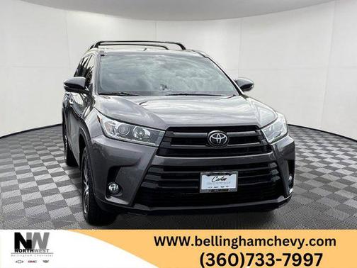2018 Toyota Highlander SE