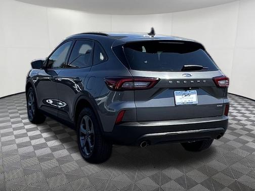 Gray Metallic 2025 Ford Escape ST-Line Select