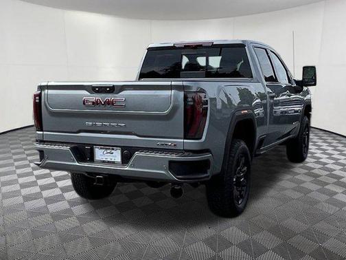 2025 GMC Sierra 2500 AT4
