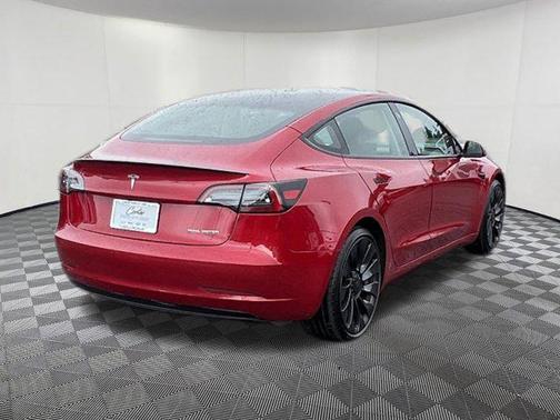2023 Tesla Model 3 Performance