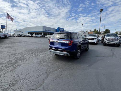 2023 GMC Acadia AWD SLE