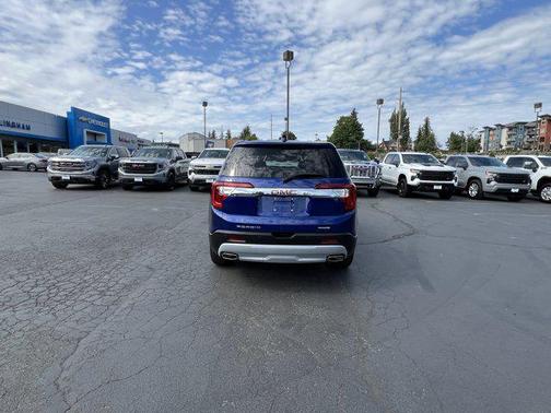 2023 GMC Acadia AWD SLE