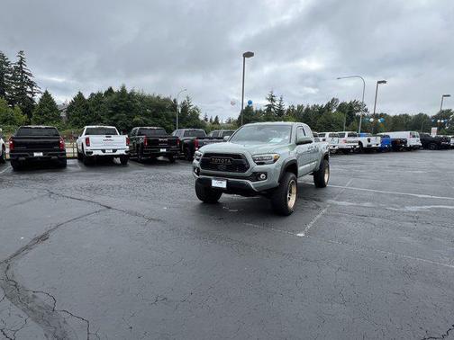 2022 Toyota Tacoma TRD Off Road