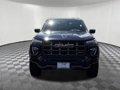 2025 GMC Canyon Base