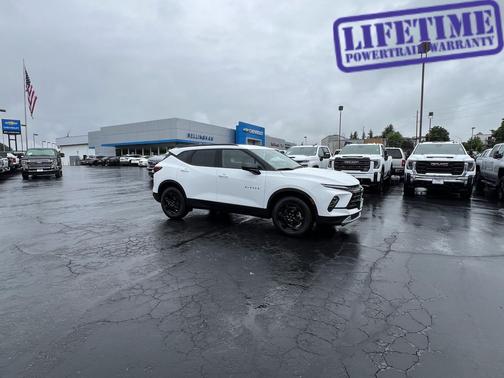 Summit White 2026 Chevrolet Blazer 2LT