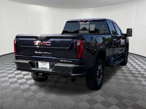 2024 GMC Sierra 3500 Denali