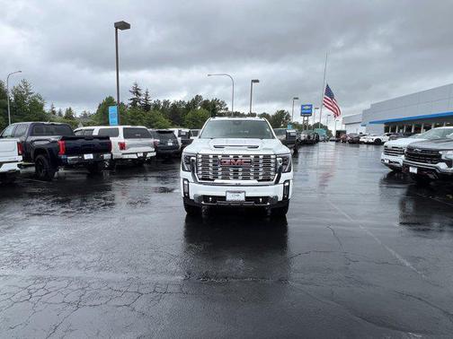 Summit White 2026 GMC Sierra 3500 Denali