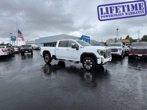 Summit White 2026 GMC Sierra 3500 Denali