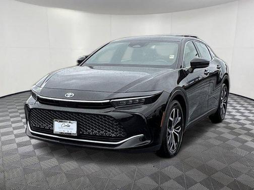 2024 Toyota Crown Limited