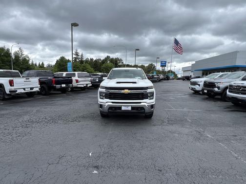 White 2024 Chevrolet Silverado 3500 LT