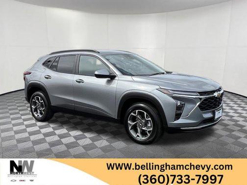 Sterling Gray Metallic 2026 Chevrolet Trax LT