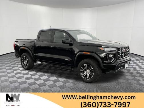 Onyx Black 2024 GMC Canyon AT4