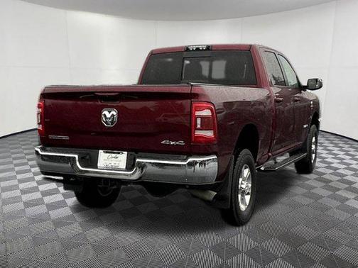2020 RAM 2500 Big Horn Crew Cab 4X4 6'4' Box