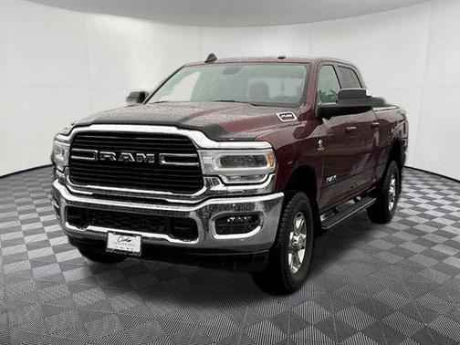 2020 RAM 2500 Big Horn Crew Cab 4X4 6'4' Box