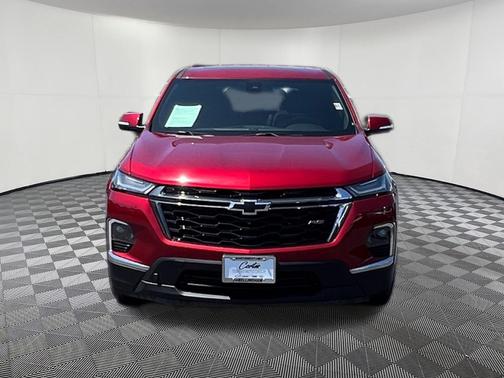 Radiant Red Tintcoat 2024 Chevrolet Traverse RS
