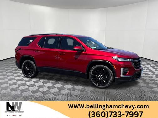 Radiant Red Tintcoat 2024 Chevrolet Traverse RS