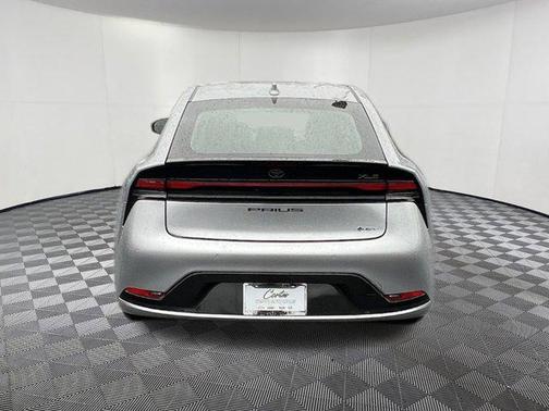 2024 Toyota Prius XLE