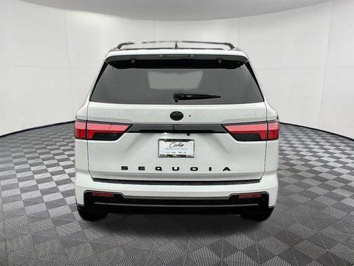 2024 Toyota Sequoia Platinum