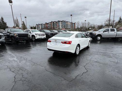 2025 Chevrolet Malibu FWD 1LT