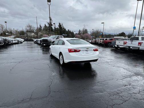 2025 Chevrolet Malibu FWD 1LT