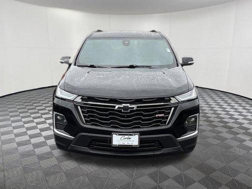 Mosaic Black Metallic 2023 Chevrolet Traverse RS