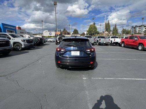 2016 Mazda Mazda3 i Touring