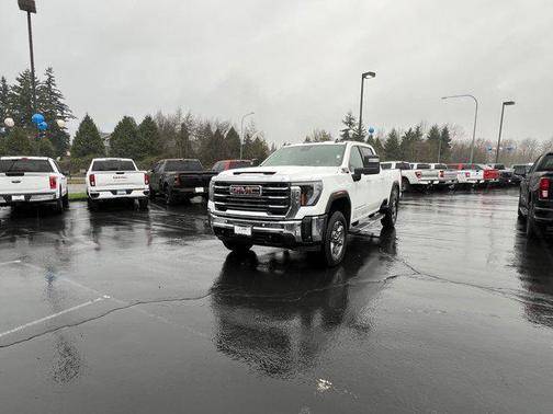 2026 GMC Sierra 2500 SLE