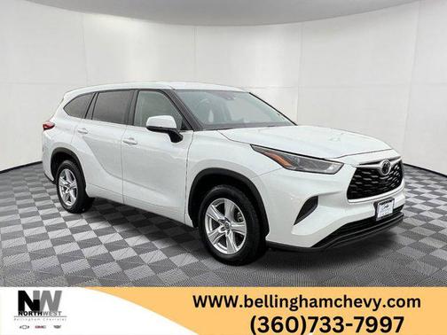 2022 Toyota Highlander L