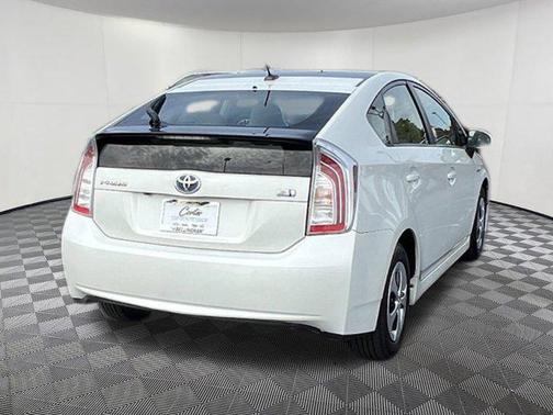 2012 Toyota Prius Two