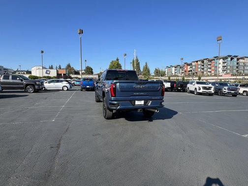 2025 GMC Sierra 3500 Denali