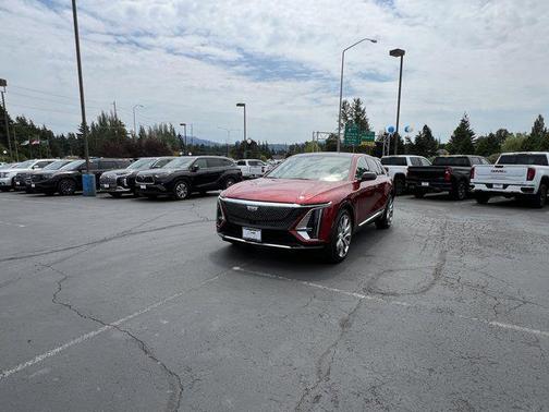 2025 Cadillac LYRIQ Luxury w/1SE