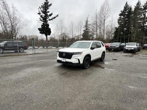 2025 Honda Pilot Black Edition