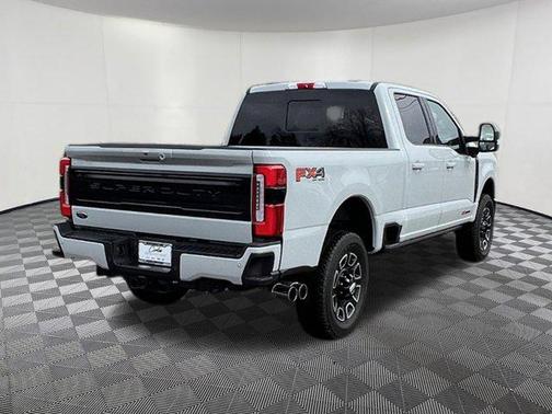2025 Ford F-350 Platinum