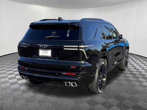 2025 Chevrolet Traverse RS