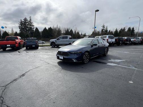 2024 Honda Accord Hybrid Touring