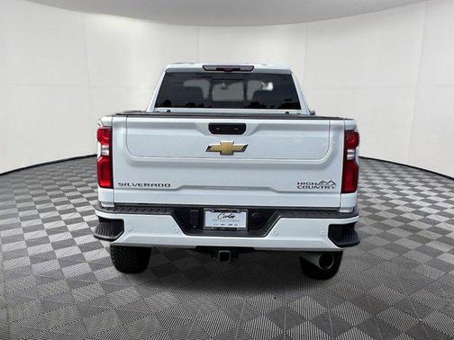 2022 Chevrolet Silverado 3500 High Country