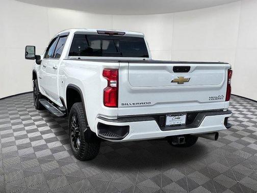 2022 Chevrolet Silverado 3500 High Country