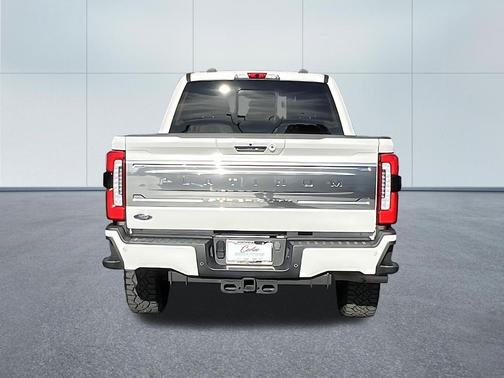 Star White Metallic Tri-Coat 2023 Ford F-350 Platinum