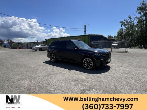 Black Sapphire Metallic 2022 BMW X7 xDrive40i