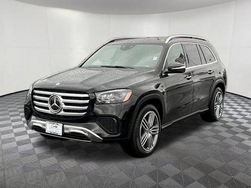2025 Mercedes-Benz GLS 450 4MATIC
