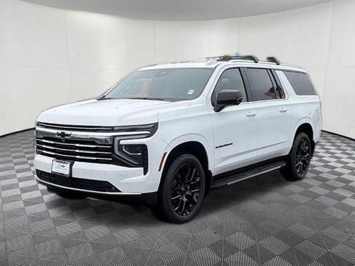 Summit White 2026 Chevrolet Suburban LT