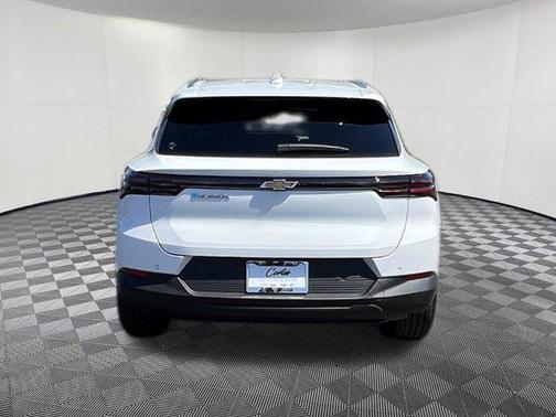 Summit White 2026 Chevrolet Equinox EV LT