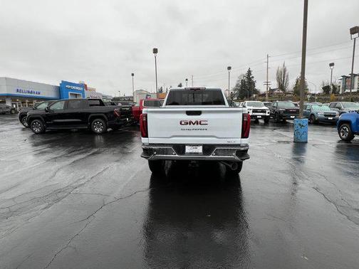 2026 GMC Sierra 2500 SLT