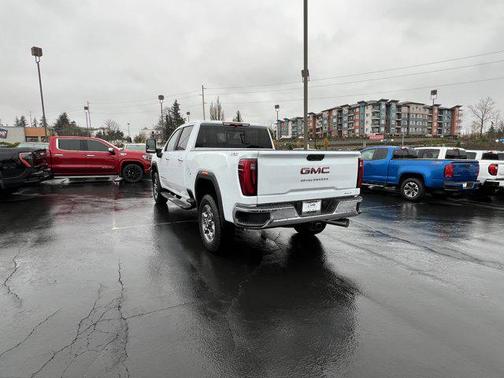 2026 GMC Sierra 2500 SLT