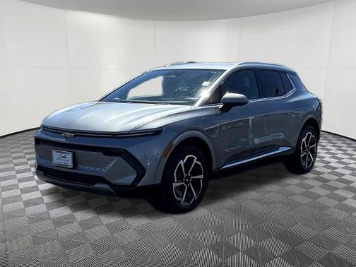Sterling Gray Metallic 2024 Chevrolet Equinox EV 2LT