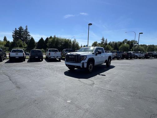 Summit White 2024 GMC Sierra 3500 Denali