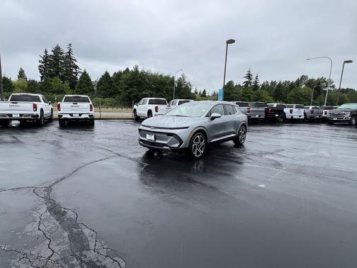 Sterling Gray Metallic 2026 Chevrolet Equinox EV LT