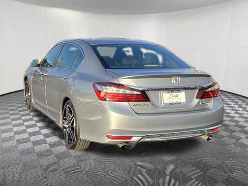 2017 Honda Accord Sport SE