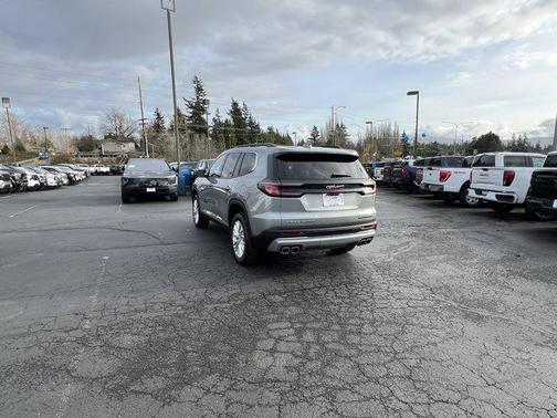 2024 GMC Acadia AWD Elevation
